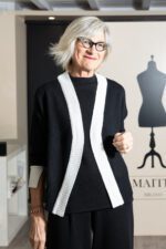 Cardigan con bordi a contrasto