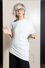 Maglia asimmetrica - immagine 5